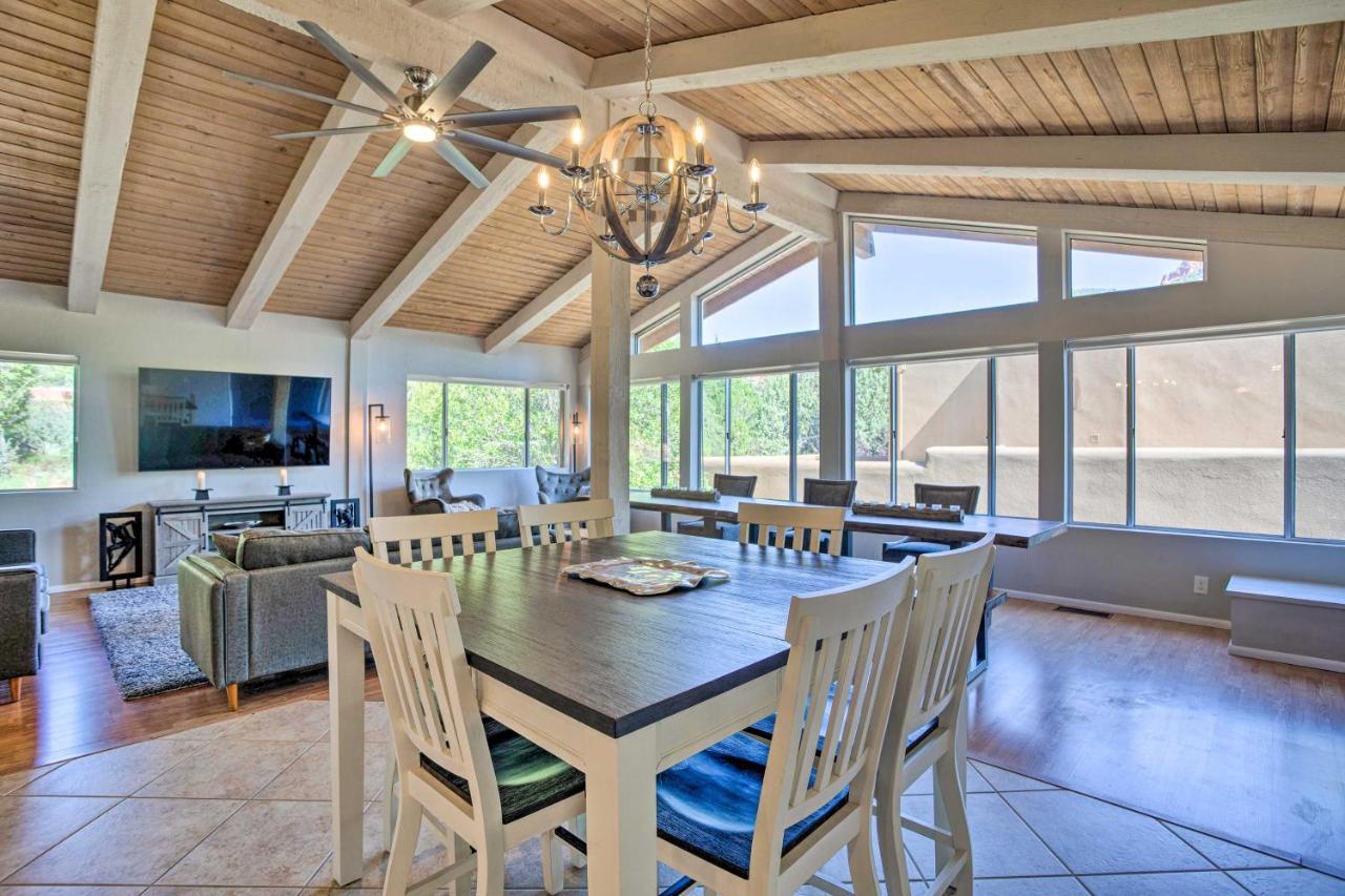 Sedona Hideaway With Swim Spa And Private Tavern! Exteriör bild