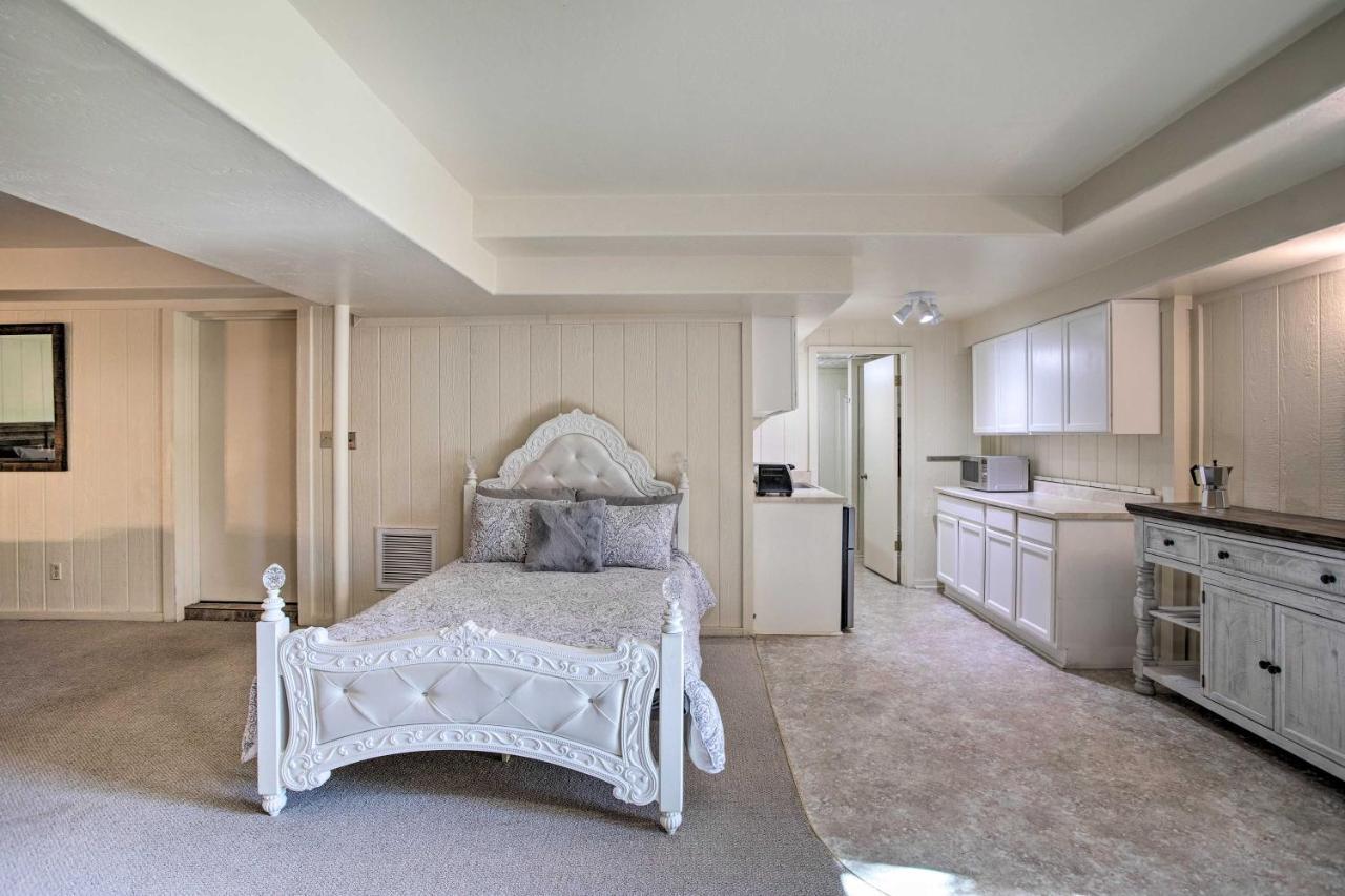 Sedona Hideaway With Swim Spa And Private Tavern! Exteriör bild
