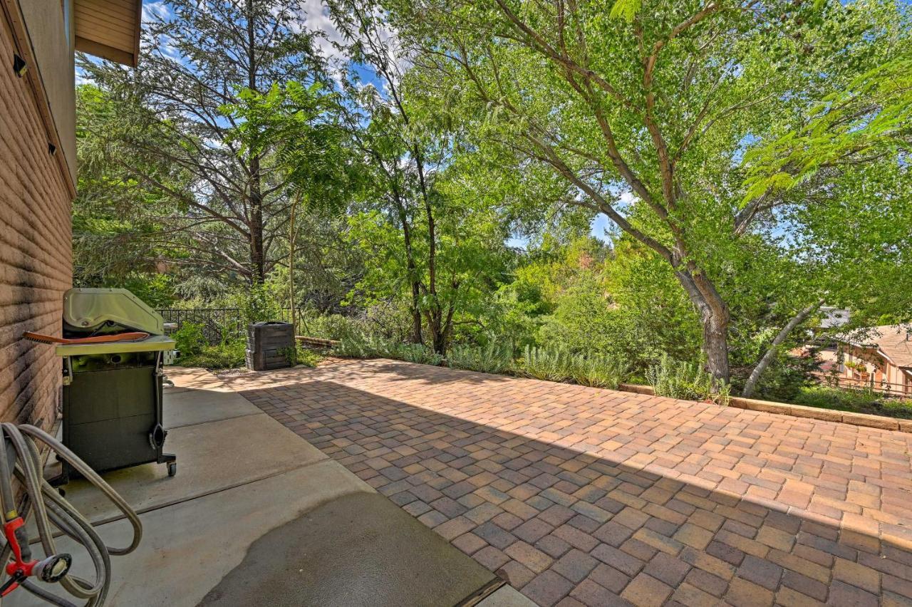Sedona Hideaway With Swim Spa And Private Tavern! Exteriör bild